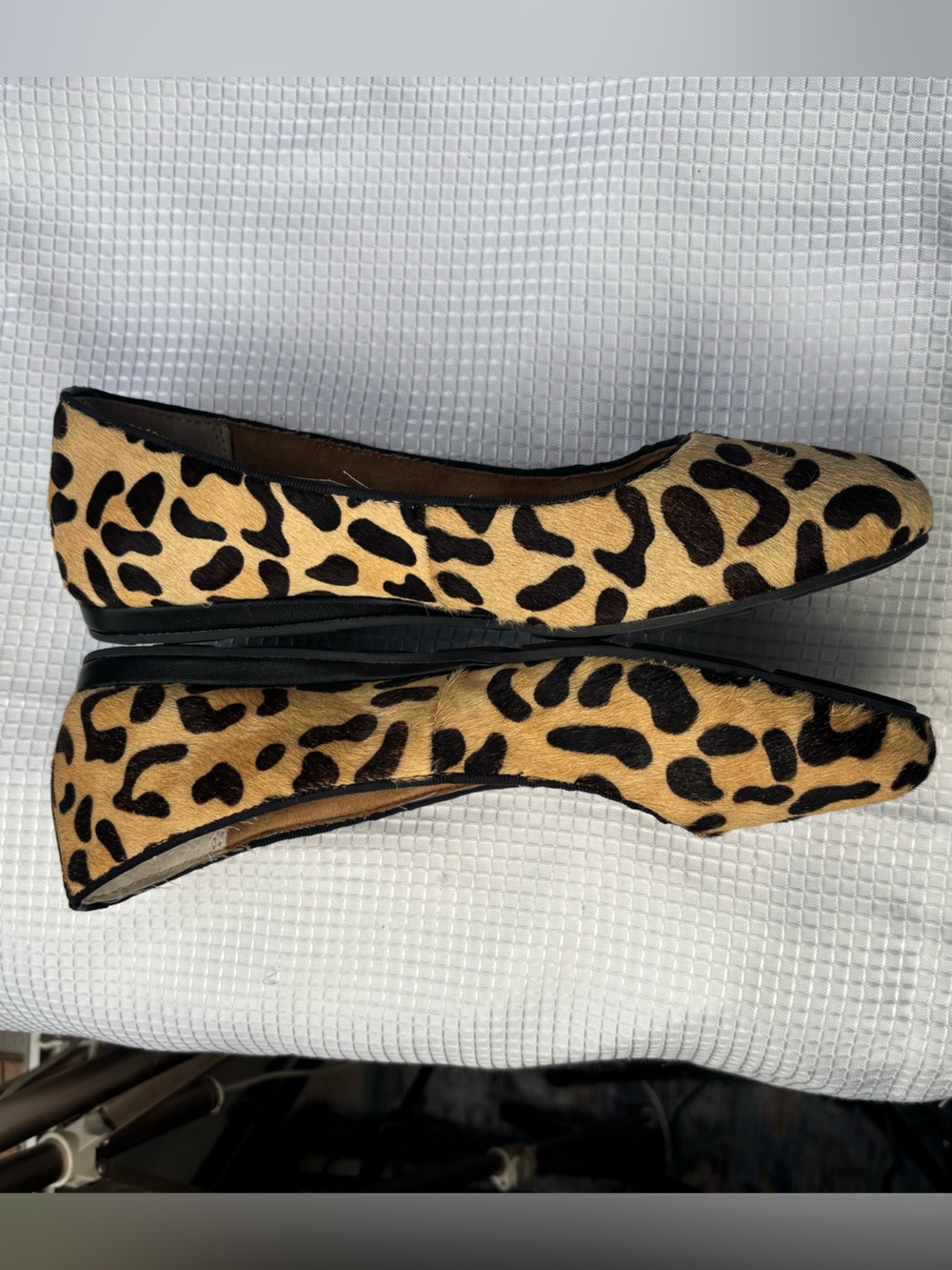 Kelly & Katie Leopard-Print Pointed Toe Flats Genuine Cow Hair & Leather Size 7 - Picture 8 of 13